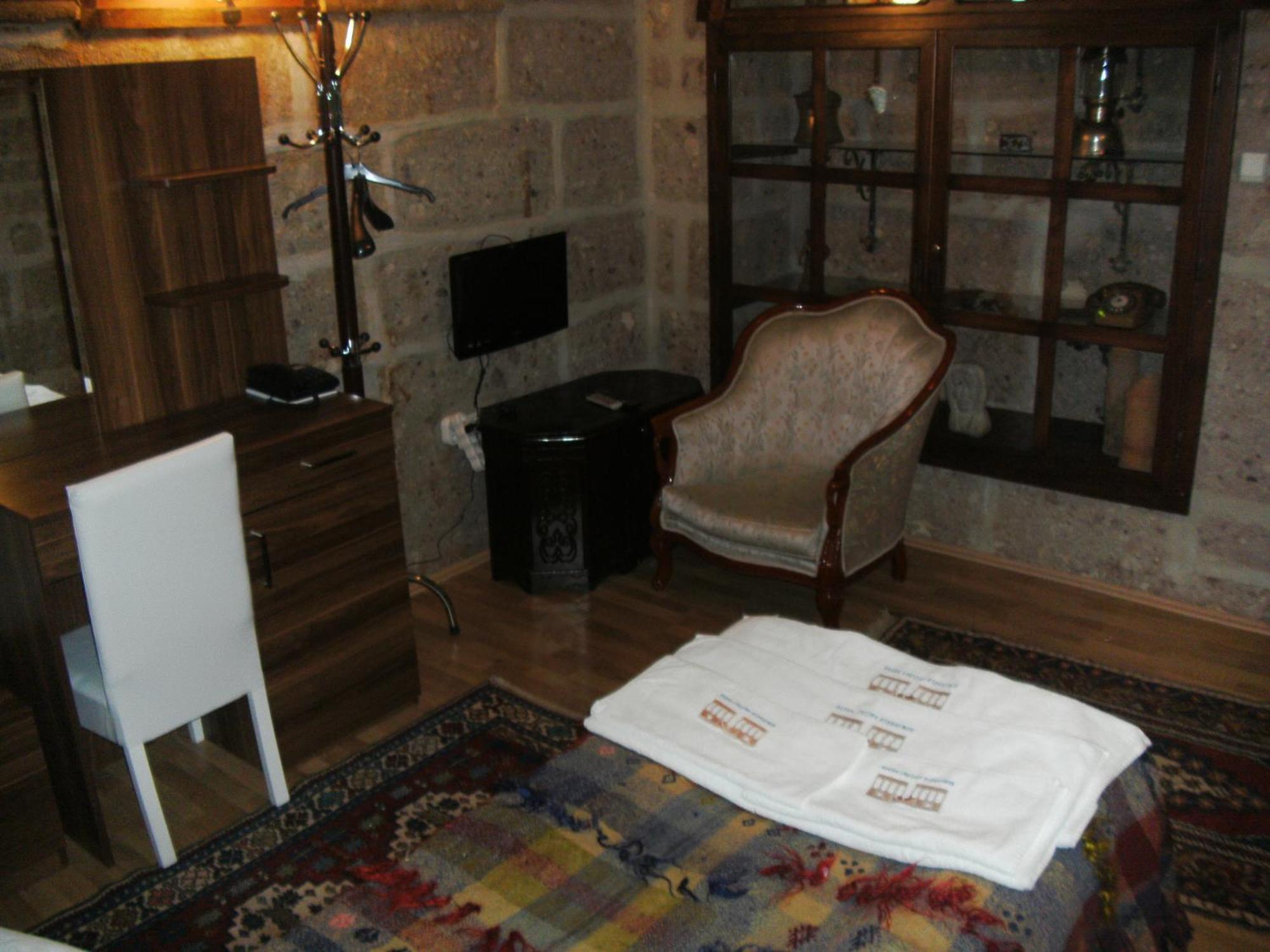 Osmanoglu Hotel Guzelyurt Екстериор снимка